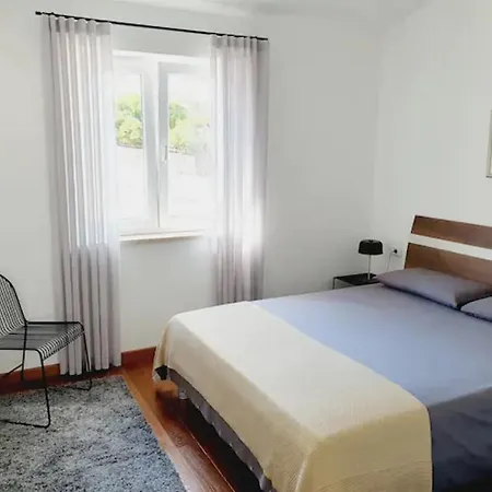 Modern Ana Apartment